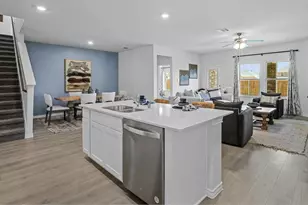 8413 Rockhopper Ln, Garland, TX 75043 - Photo 6