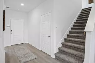 8413 Rockhopper Ln, Garland, TX 75043 - Photo 2