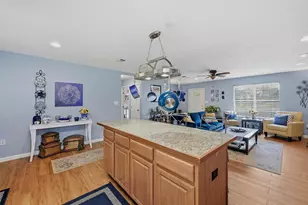 108 San Chez Dr, Lake Kiowa, TX 76240 - Photo 10