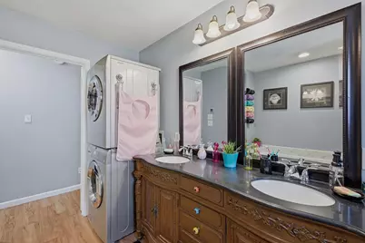 108 San Chez Drive, Lake Kiowa, TX 76240 - Photo 16