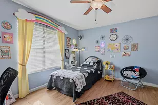 108 San Chez Dr, Lake Kiowa, TX 76240 - Photo 12