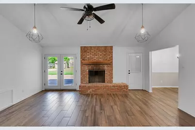 216 Texas Avenue, Hewitt, TX 76643 - Photo 4