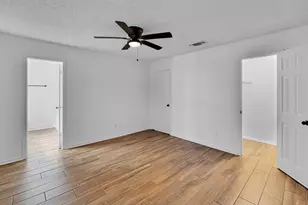 216 Texas Ave, Hewitt, TX 76643 - Photo 16