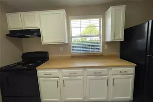 7204 Shadow Bend Dr, Fort Worth, TX 76137 - Photo 6