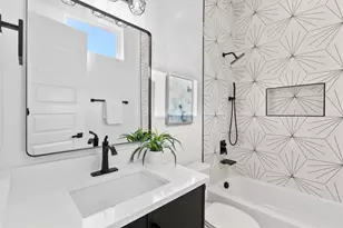 723 W 10th St, Dallas, TX 75208 - Photo 26