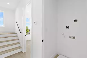 723 W 10th St, Dallas, TX 75208 - Photo 18