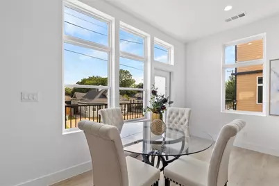 723 W 10th Street #101, Dallas, TX 75208 - Photo 16