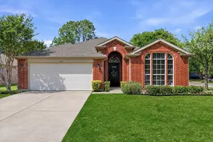 2521 Champlain Ln, Denton, TX 76210 - Photo 2
