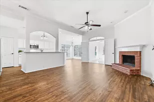 2521 Champlain Ln, Denton, TX 76210 - Photo 8