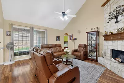 4933 Bacon Drive, Fort Worth, TX 76244 - Photo 6