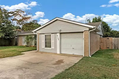 6104 Kelly Elliott Road, Arlington, TX 76001 - Photo 24