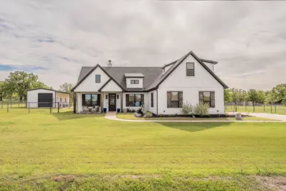 2004 Feather Lane, Weatherford, TX 76088 - Photo 1
