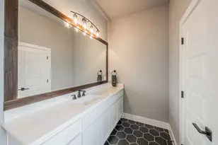 2004 Feather Ln, Weatherford, TX 76088 - Photo 16