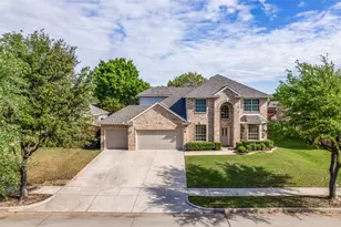 908 Sequoia Way, Saginaw, TX 76131 - Photo 2