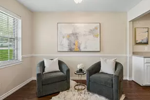 9734 Queenswood Ln, Dallas, TX 75238 - Photo 6