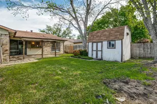 1804 Clear Creek Ln, Carrollton, TX 75007 - Photo 22