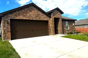 717 Banner Ave, Royse City, TX 75189 - Photo 1