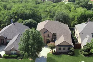 909 Gladewater Dr, Frisco, TX 75033 - Photo 2