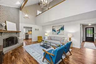 9611 Larchcrest Dr, Dallas, TX 75238 - Photo 14