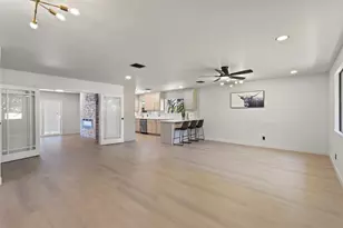 2305 Fenestra Dr, Dallas, TX 75228 - Photo 4