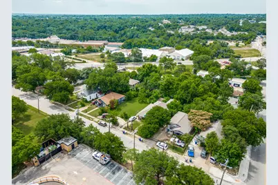 814 E 12th Street, Dallas, TX 75203 - Photo 8