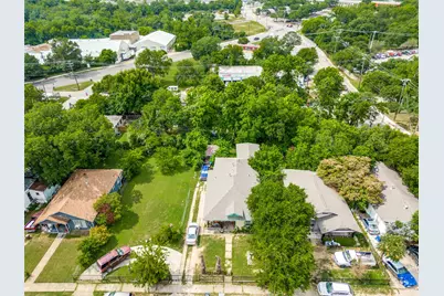 814 E 12th Street, Dallas, TX 75203 - Photo 8
