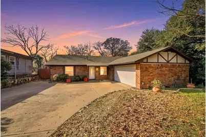 3920 Sanguinet Street, Fort Worth, TX 76107 - Photo 1