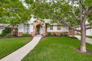 7138 Westbrook Ln, Dallas, TX 75214 - Photo 2