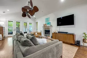 7138 Westbrook Ln, Dallas, TX 75214 - Photo 10