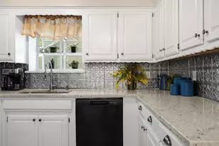 208 Rolling Hills Ln, Farmersville, TX 75442 - Photo 10