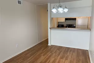 6067 Milton St, Dallas, TX 75206 - Photo 2