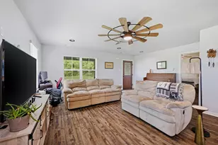 3684 E Leslie Ln, Sherman, TX 75090 - Photo 8