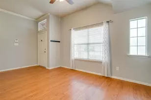 1721 Castle Creek Dr, Little Elm, TX 75068 - Photo 8