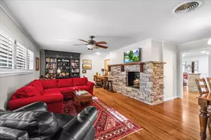 4612 Holiday Ln W, North Richland Hills, TX 76180 - Photo 24