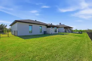9104 Sirius Ln, Godley, TX 76044 - Photo 34