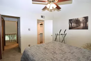 647 Cimarron Trail, Irving, TX 75063 - Photo 28