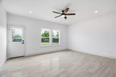 1613 SE Park Road, Mineral Wells, TX 76067 - Photo 14