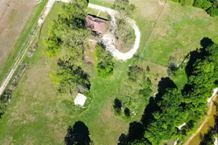 1542 W Reindeer Rd, Lancaster, TX 75146 - Photo 20