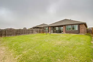 1004 Fairfax Dr, Godley, TX 76044 - Photo 36