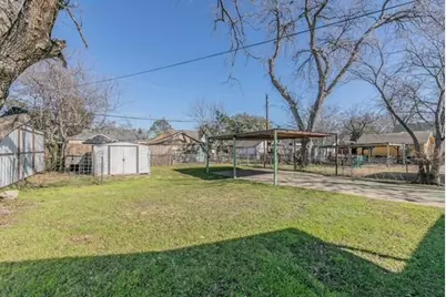 2617 Marigold Avenue, Fort Worth, TX 76111 - Photo 2