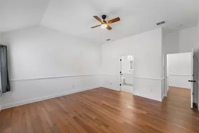 1015 Fleetwood Cove Drive, Grand Prairie, TX 75052 - Photo 18