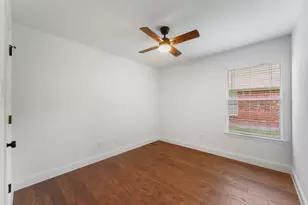 1015 Fleetwood Cove Dr, Grand Prairie, TX 75052 - Photo 26