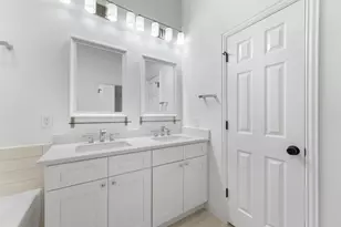 1015 Fleetwood Cove Dr, Grand Prairie, TX 75052 - Photo 22