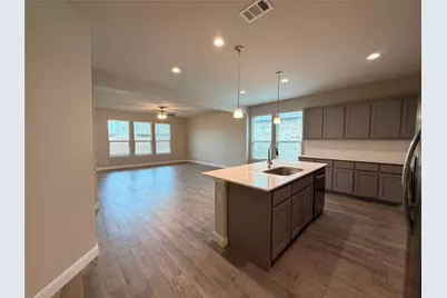 209 Irish Moss Drive, Fort Worth, TX 76052 - Photo 6