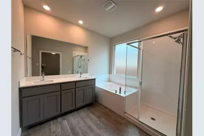 209 Irish Moss Drive, Fort Worth, TX 76052 - Photo 16