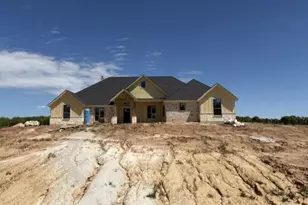 2020 Camden Ln, Springtown, TX 76082 - Photo 1