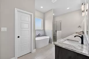 1045 Arbor Vista Dr, Azle, TX 76020 - Photo 22
