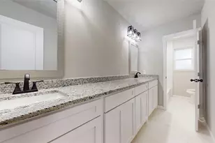 3205 Jamestown Dr, Forest Hill, TX 76140 - Photo 20