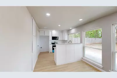 3205 Jamestown Drive, Forest Hill, TX 76140 - Photo 8