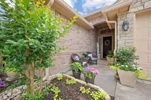 408 Blue Daze Ct, Burleson, TX 76028 - Photo 2